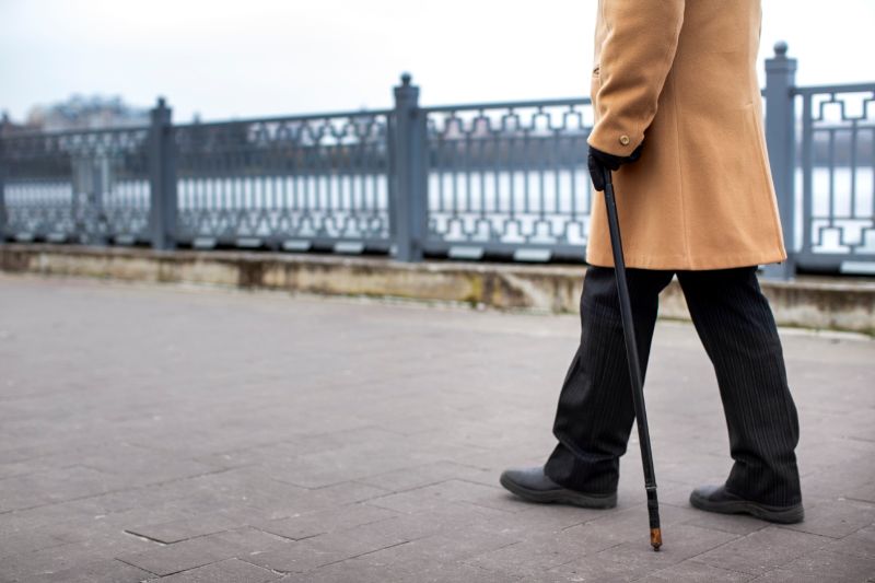 Διαταραχή βάδισης, δυσκολία και αστάθεια στο περπάτημα